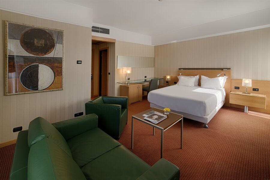 Nh Catania Parco Degli Aragonesi Hotel Екстериор снимка