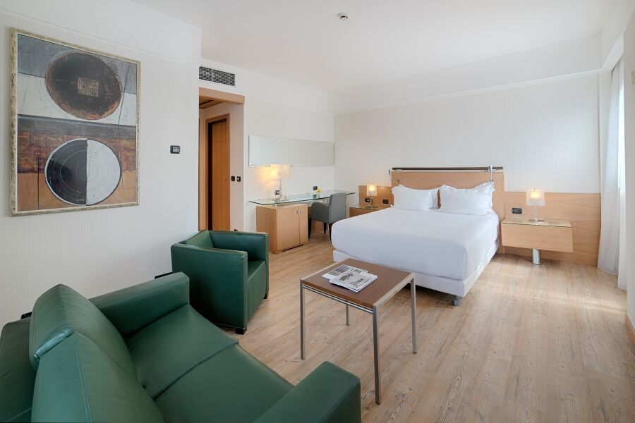 Nh Catania Parco Degli Aragonesi Hotel Екстериор снимка